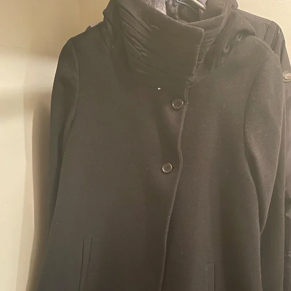 wool coat - Picture 3 of 7